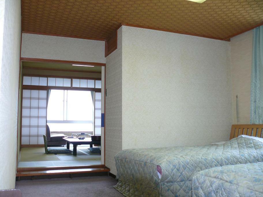 Hotel Ikaho Ginsui Shibukawa Exterior photo